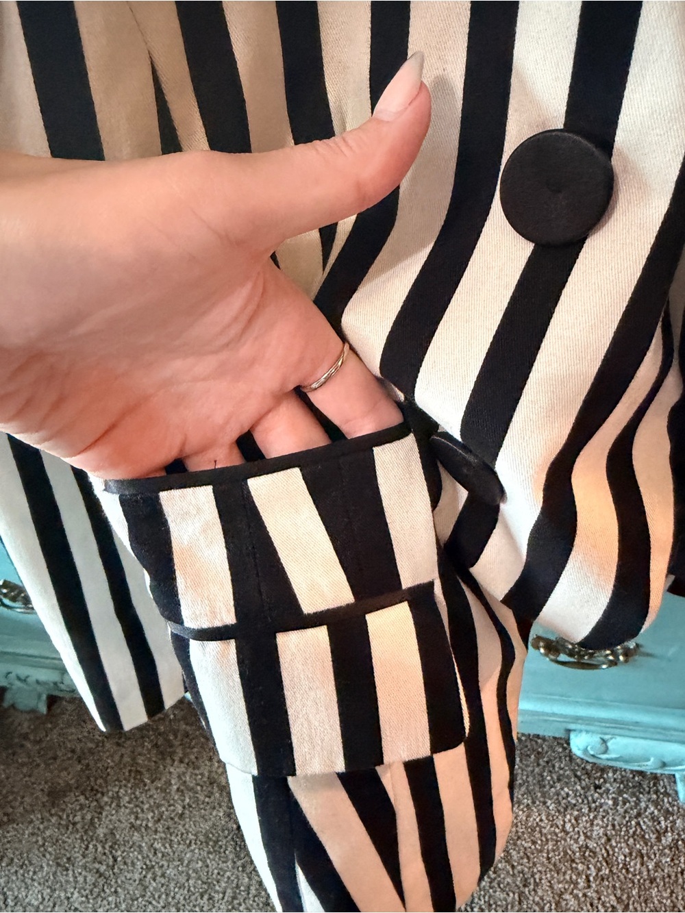 Forever 21 Black & White Vertical Stripe Double-Breasted Blazer - Picture 3 of 6